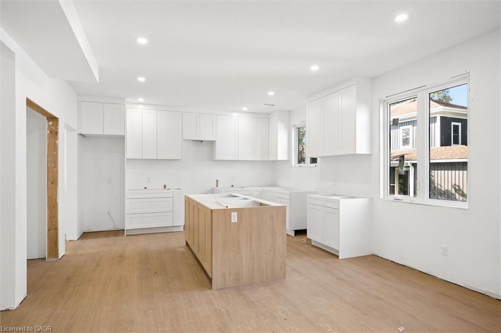 138 Charlotta Street Property Photo 20
