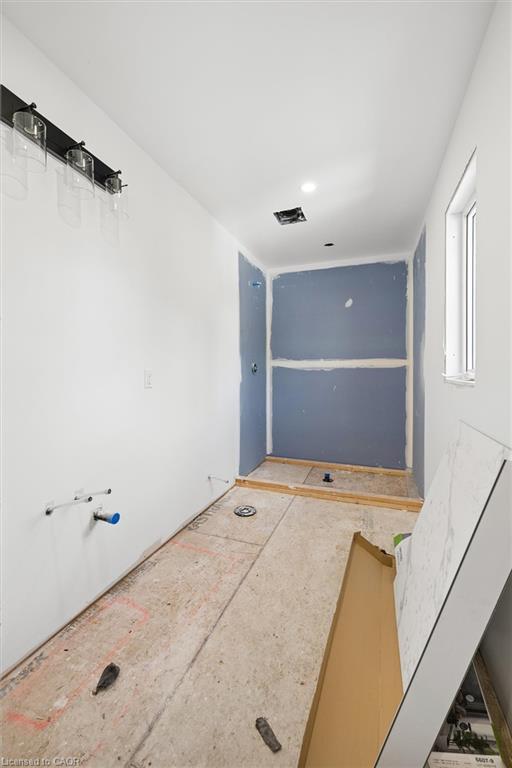 138 Charlotta Street Property Photo 27