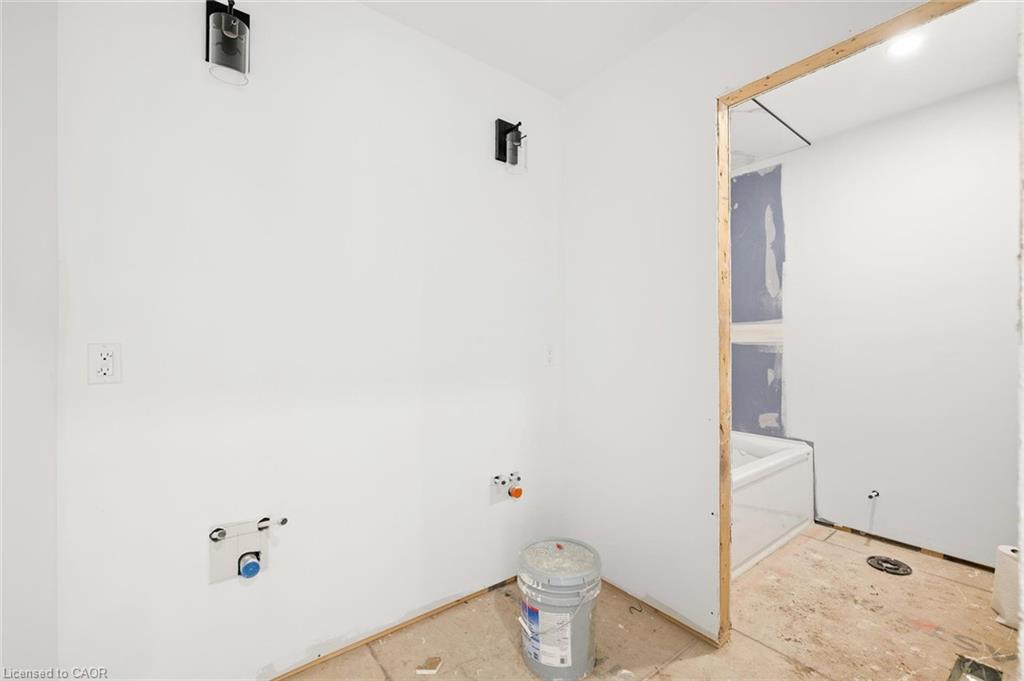 138 Charlotta Street Property Photo 39