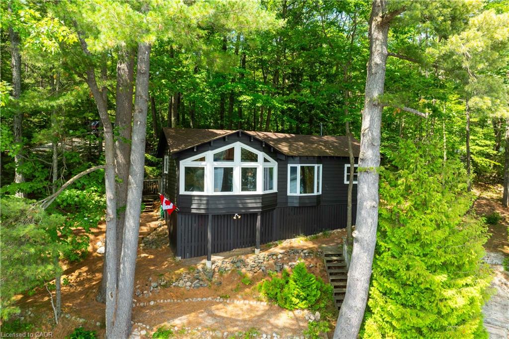 1009 Fogo Street Property Photo 2
