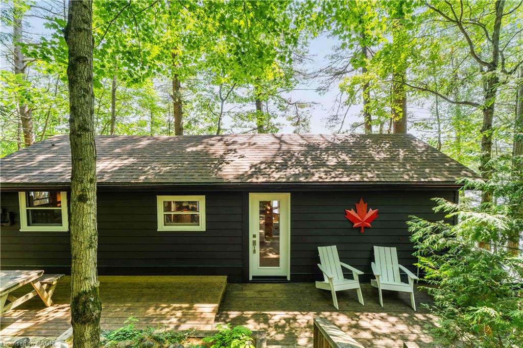 1009 Fogo Street Property Photo 14