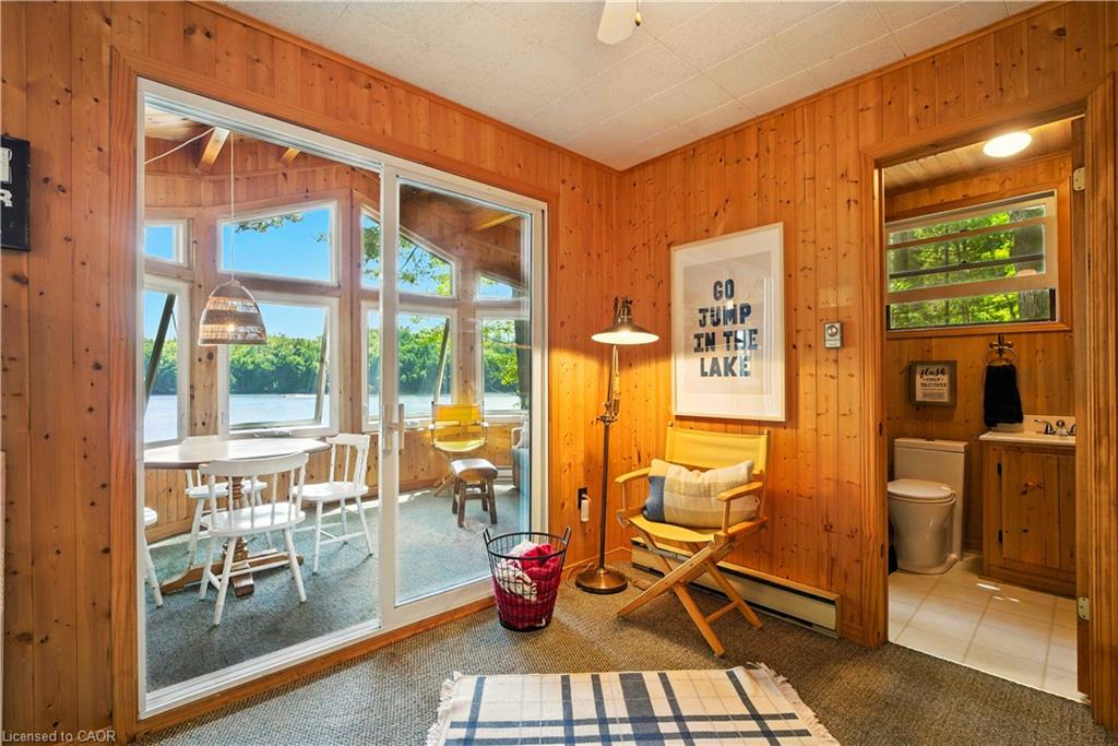 1009 Fogo Street Property Photo 17