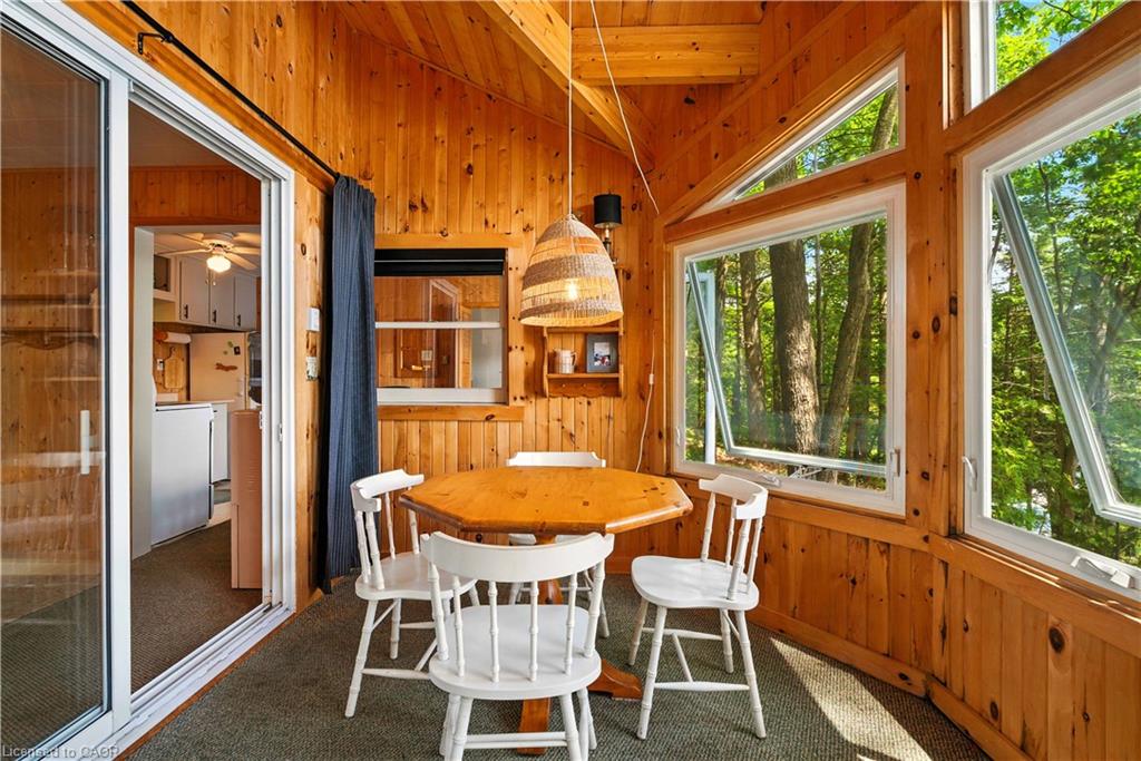 1009 Fogo Street Property Photo 23