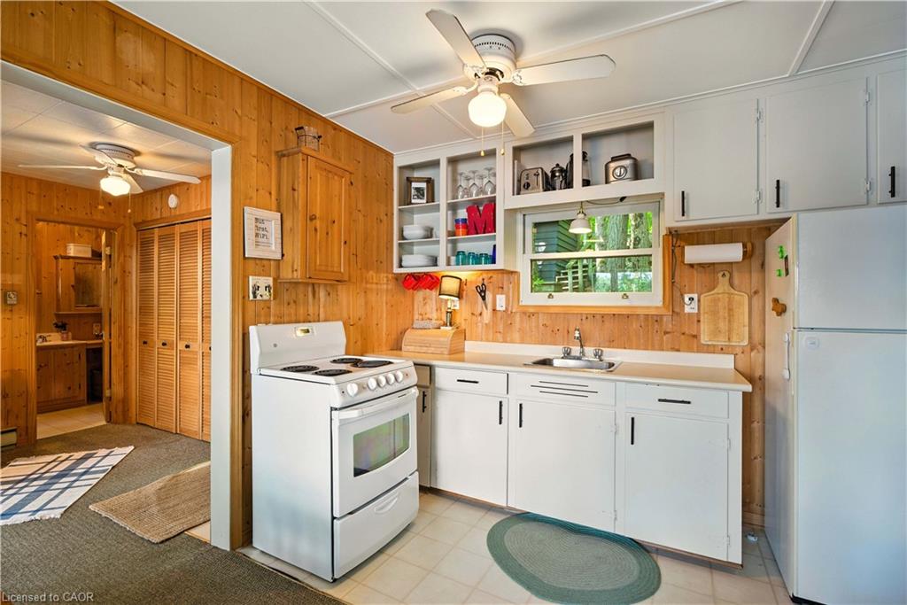1009 Fogo Street Property Photo 30
