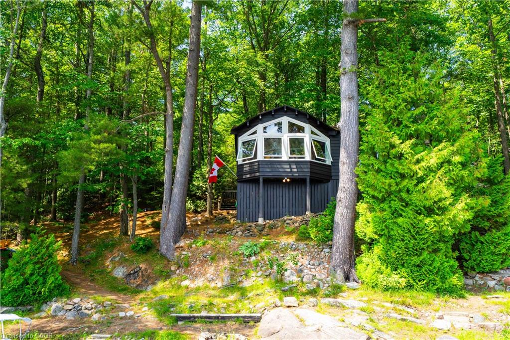 1009 Fogo Street Property Photo 49
