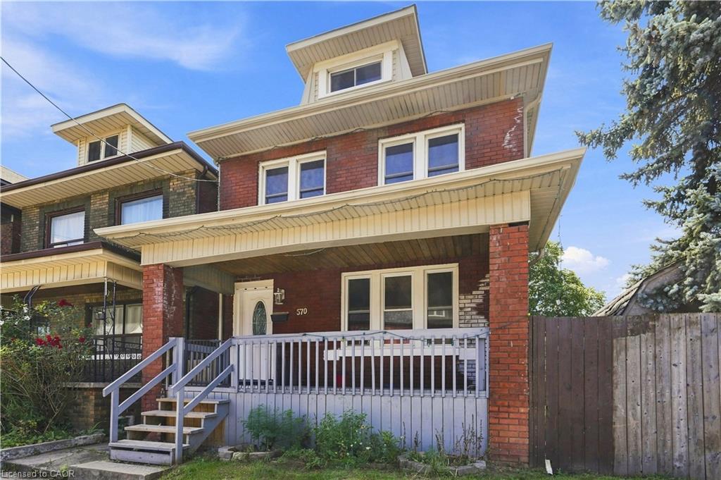 570 Cannon Street E Property Photo 4