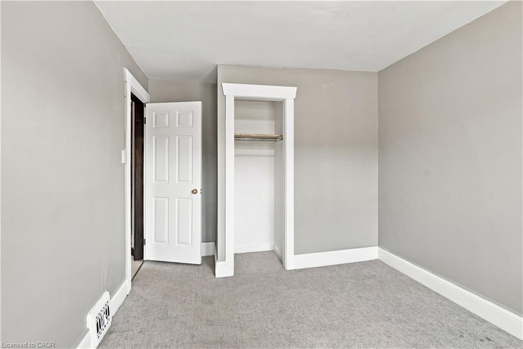 570 Cannon Street E Property Photo 26