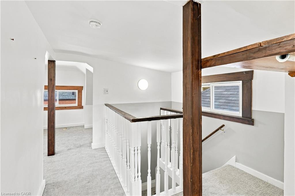570 Cannon Street E Property Photo 28
