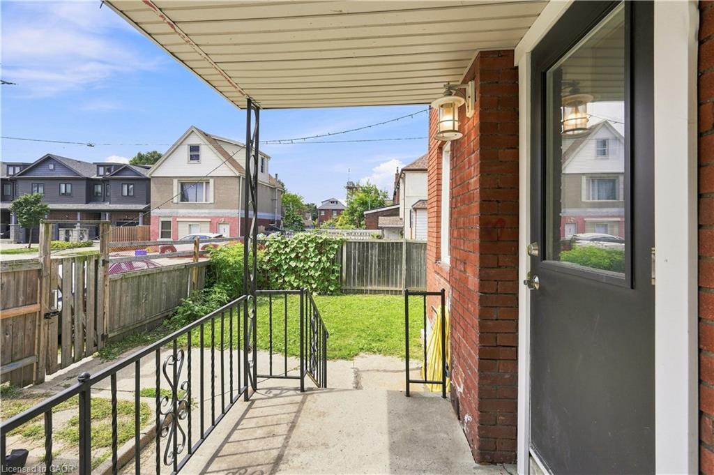 570 Cannon Street E Property Photo 34