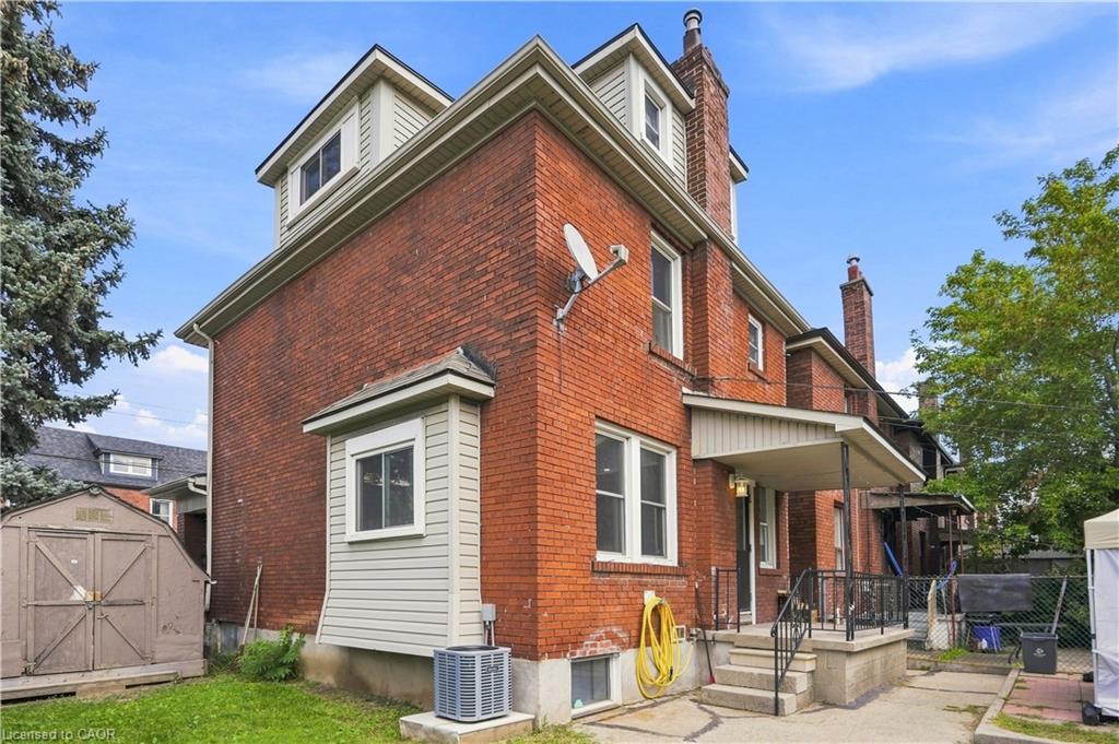 570 Cannon Street E Property Photo 39