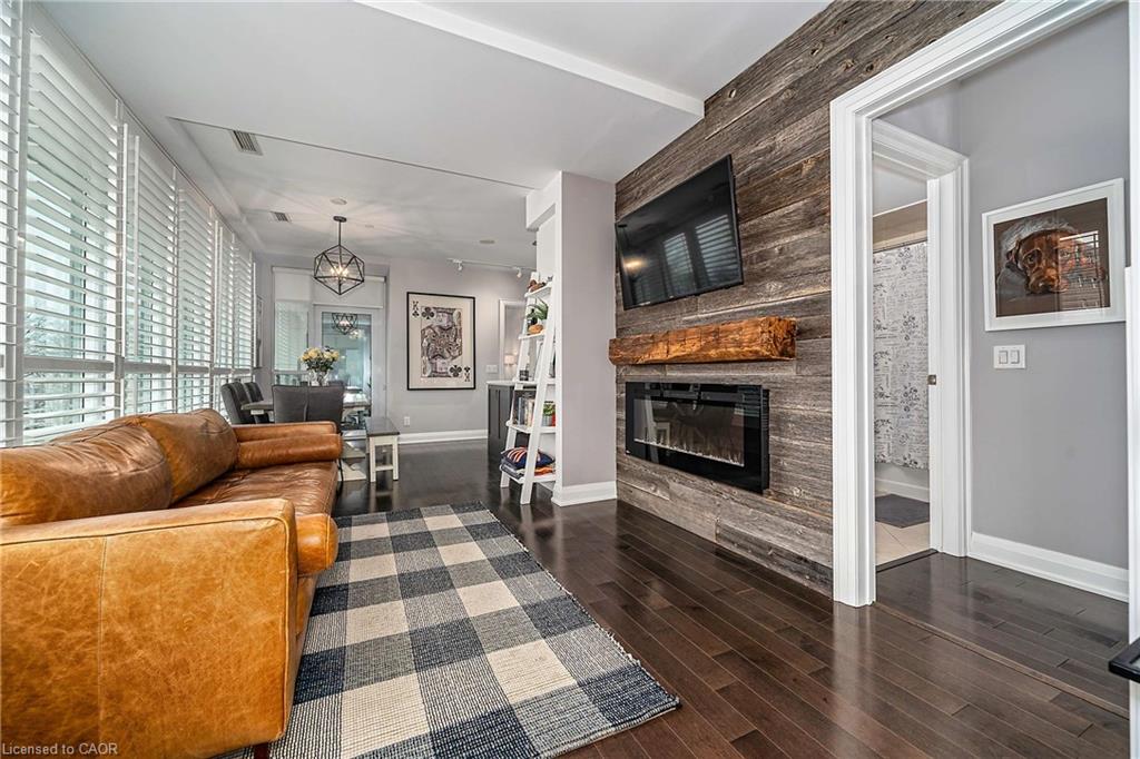 206-11 Bronte Road Property Photo 12
