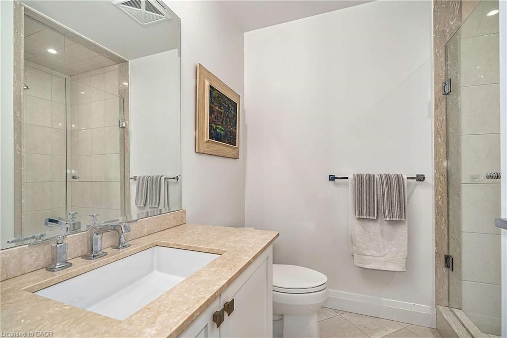206-11 Bronte Road Property Photo 17