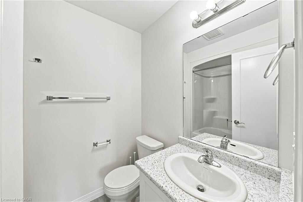 94 Laguna Village Crescent Property Photo 14