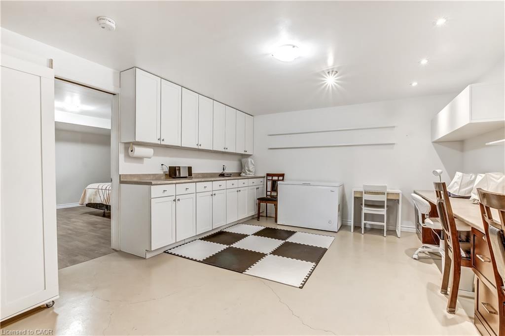 6 Cats Paw Drive Property Photo 16