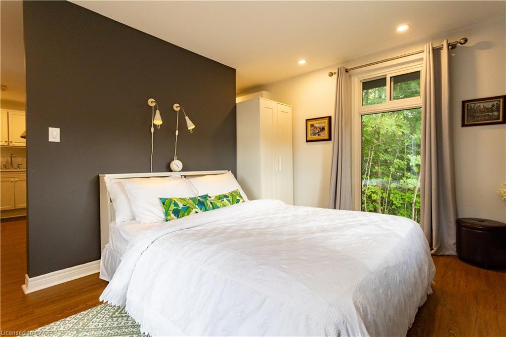 46 John Street Property Photo 5