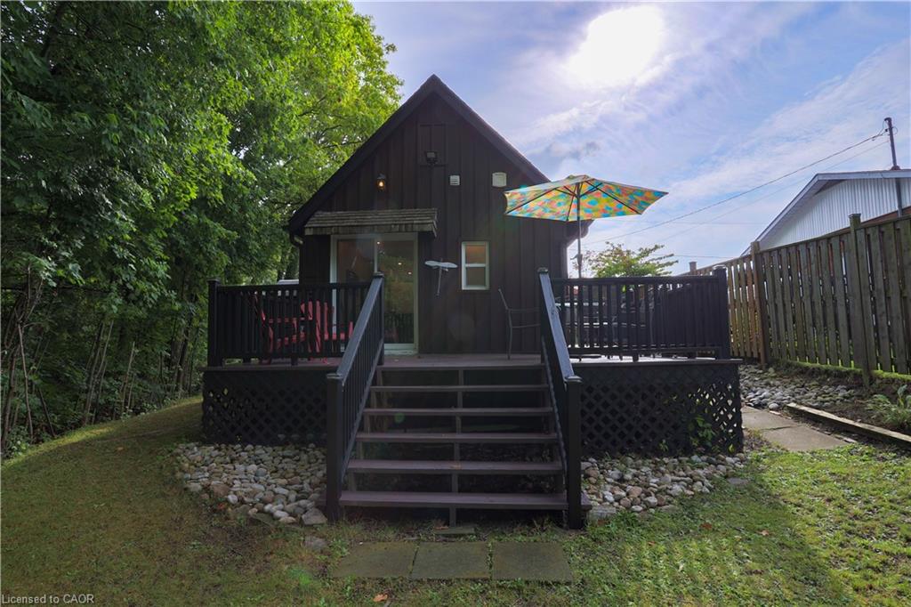 46 John Street Property Photo 6