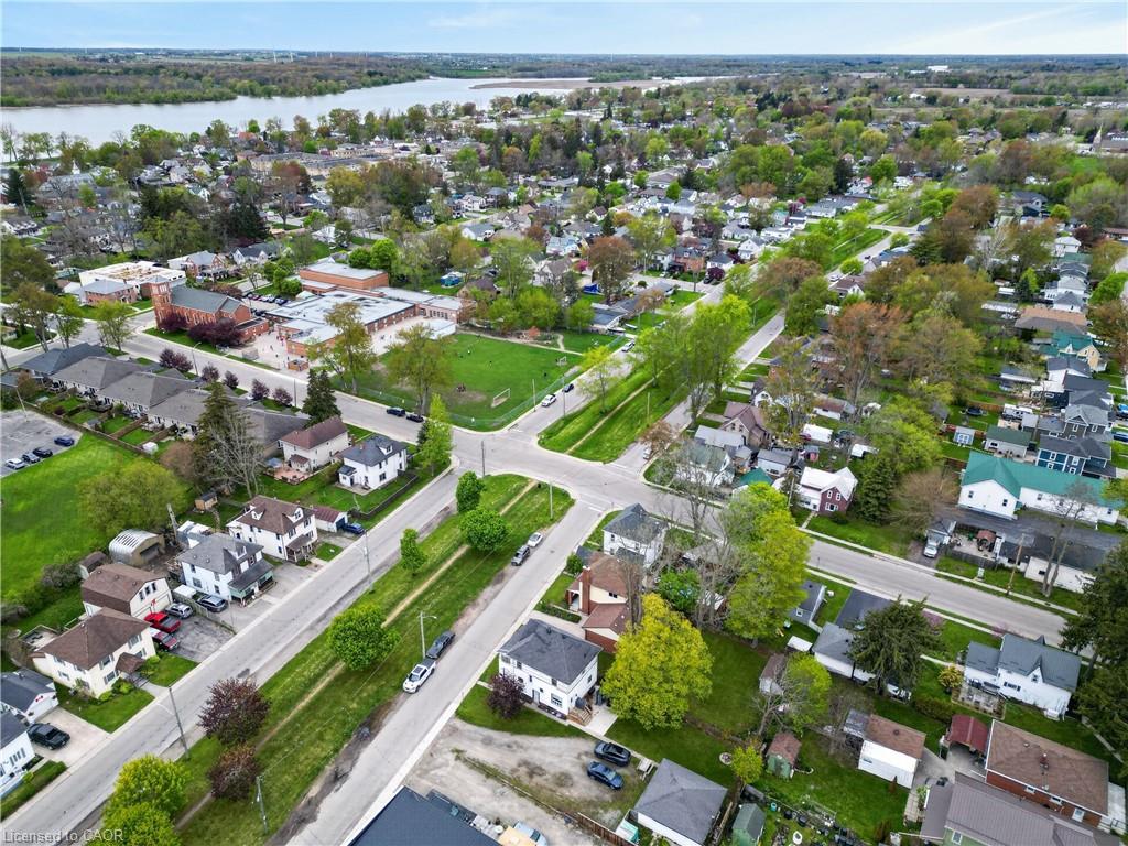 119 North Cayuga Street W Property Photo 43