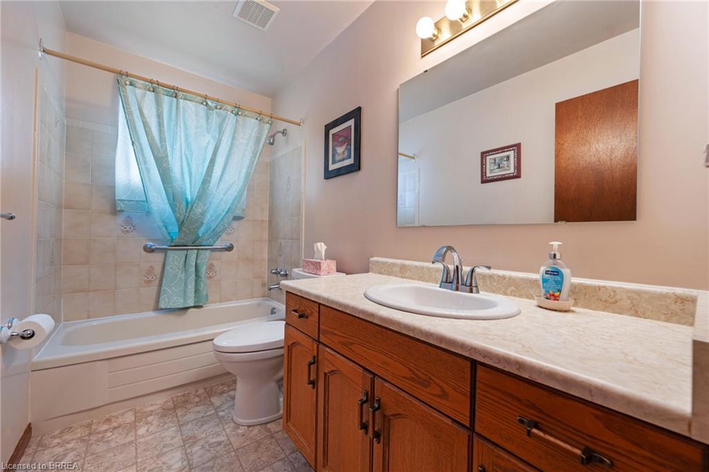 55 Edward Street Property Photo 13