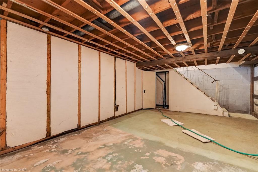 119 North Cayuga Street W Property Photo 34