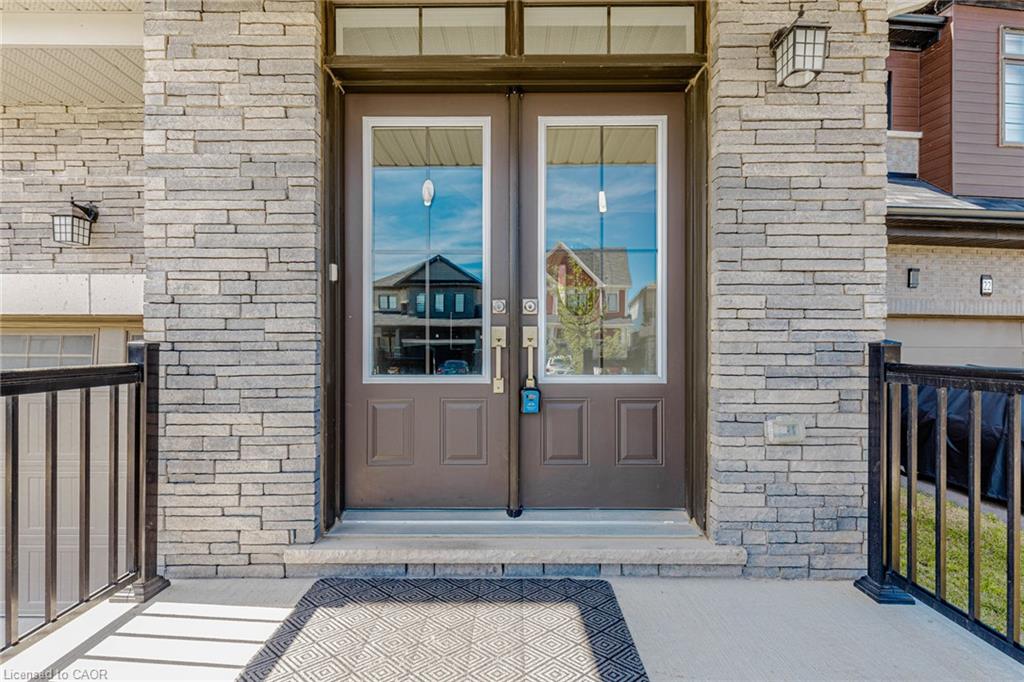 18 Santo Court Property Photo 3