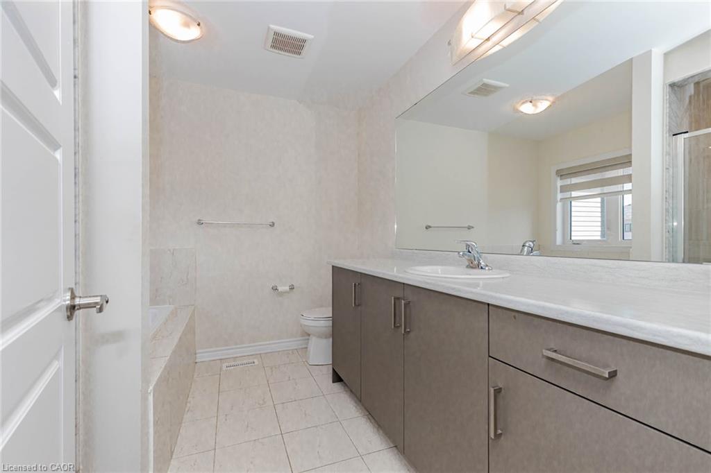 18 Santo Court Property Photo 33