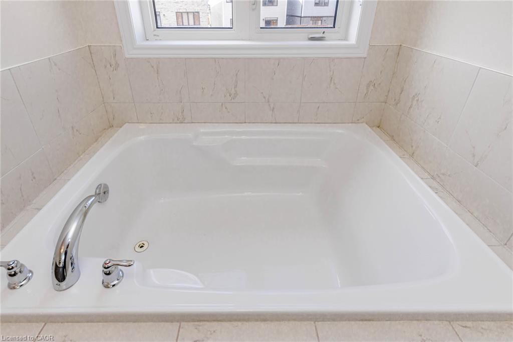 18 Santo Court Property Photo 35