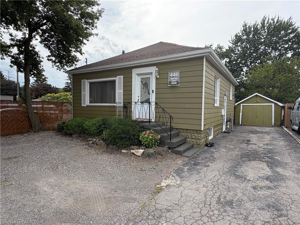 446 Upper Gage Avenue Property Photo 1