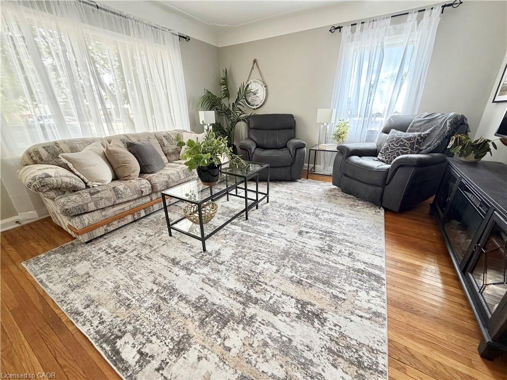 446 Upper Gage Avenue Property Photo 3