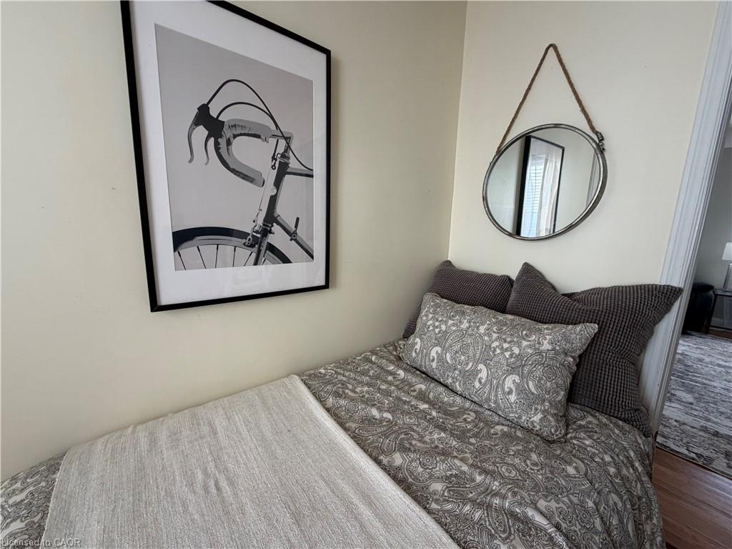 446 Upper Gage Avenue Property Photo 10