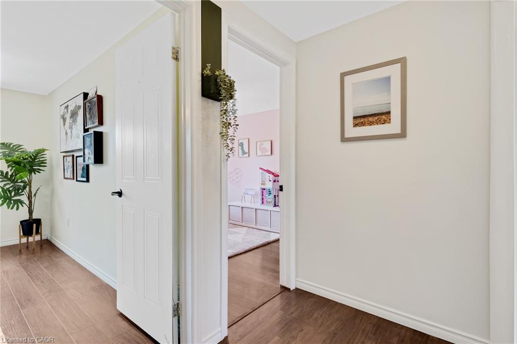 311 Misty Crescent Property Photo 17