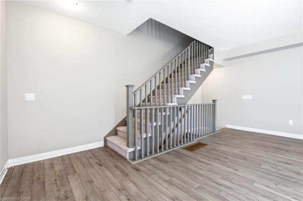 601-585 Colborne Street Property Photo 23