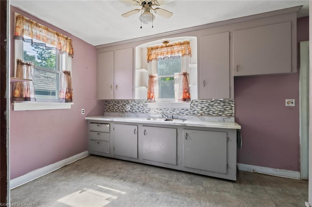21 Ormond Crescent Property Photo 11