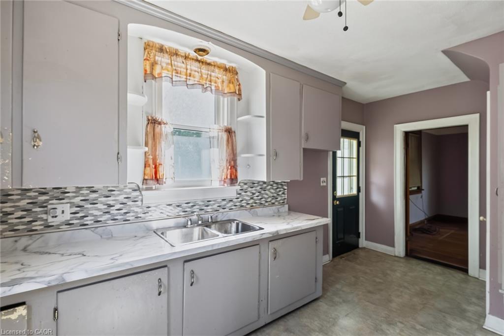 21 Ormond Crescent Property Photo 14