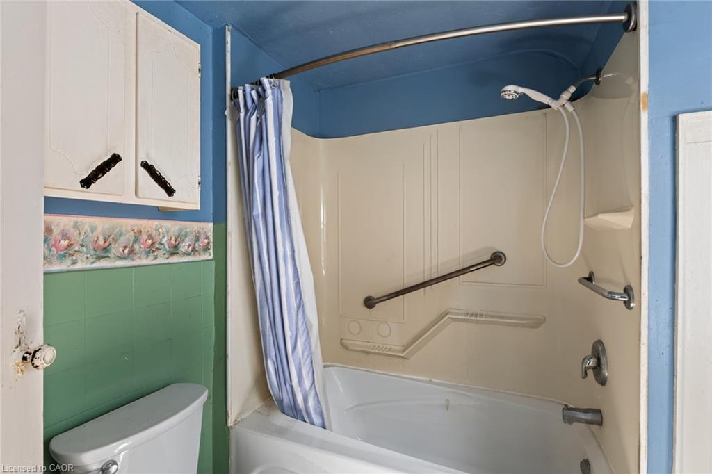 21 Ormond Crescent Property Photo 21