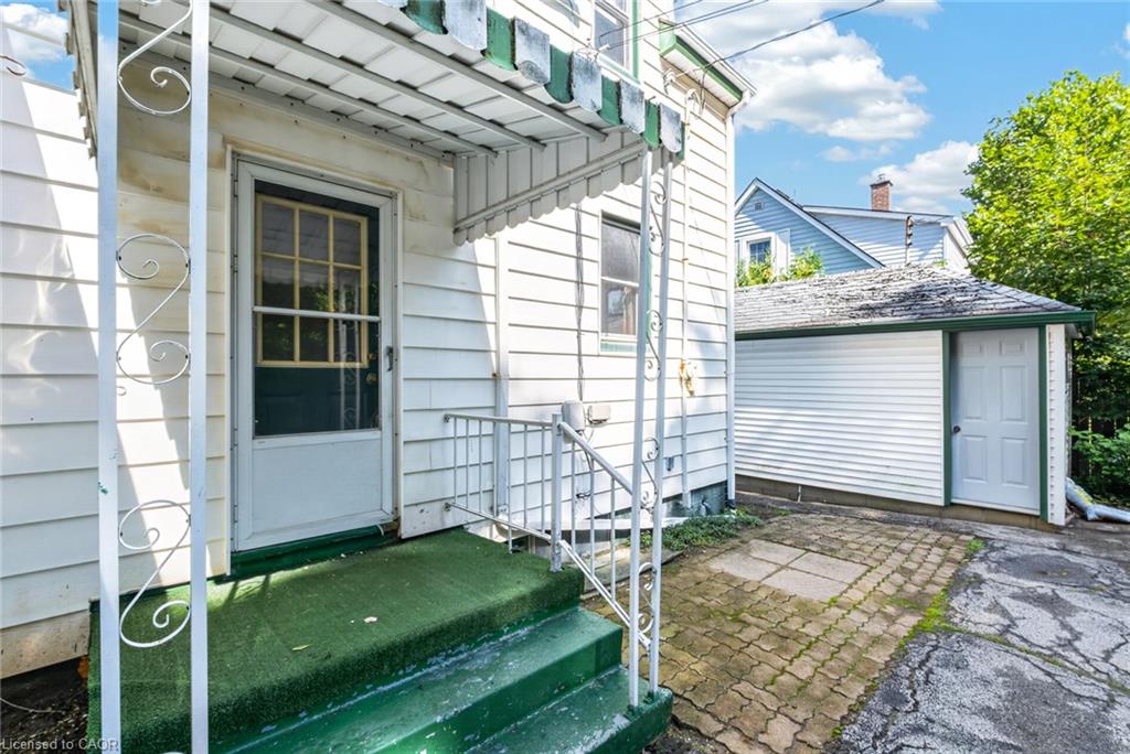 21 Ormond Crescent Property Photo 35
