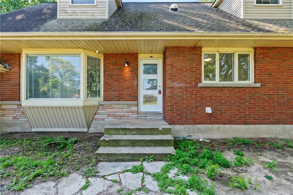 1648 Third Avenue Property Photo 4