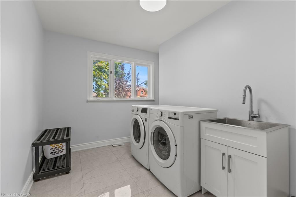 1648 Third Avenue Property Photo 16