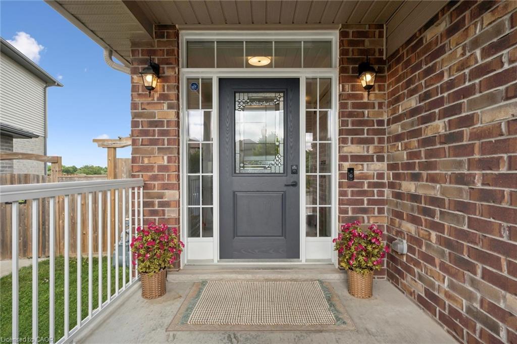 952 Eden Oak Court Property Photo 4
