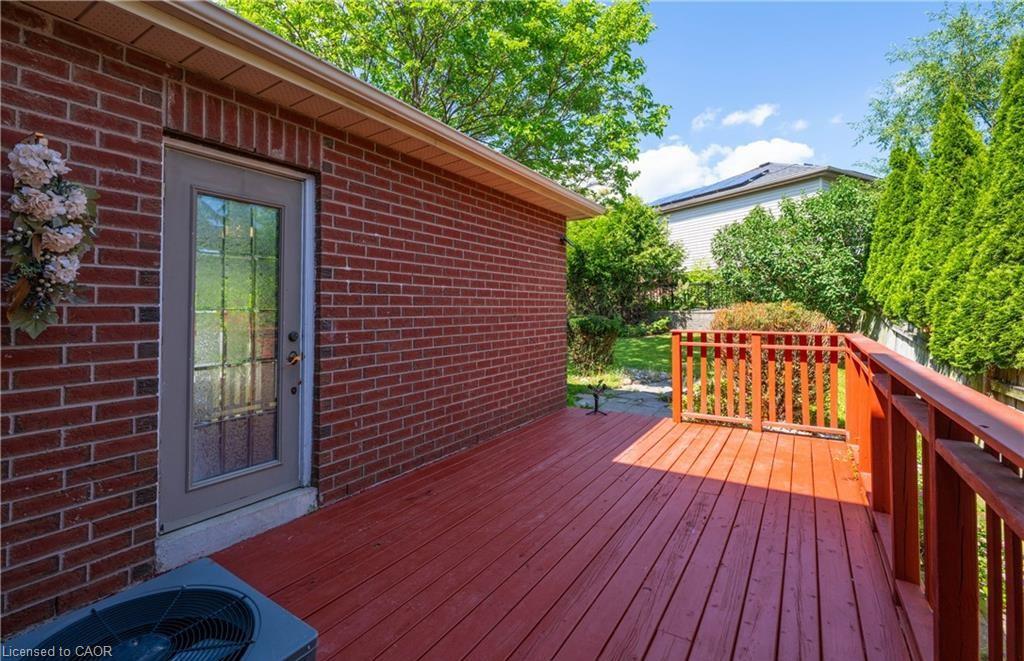 191 Stirling Macgregor Drive Property Photo 32