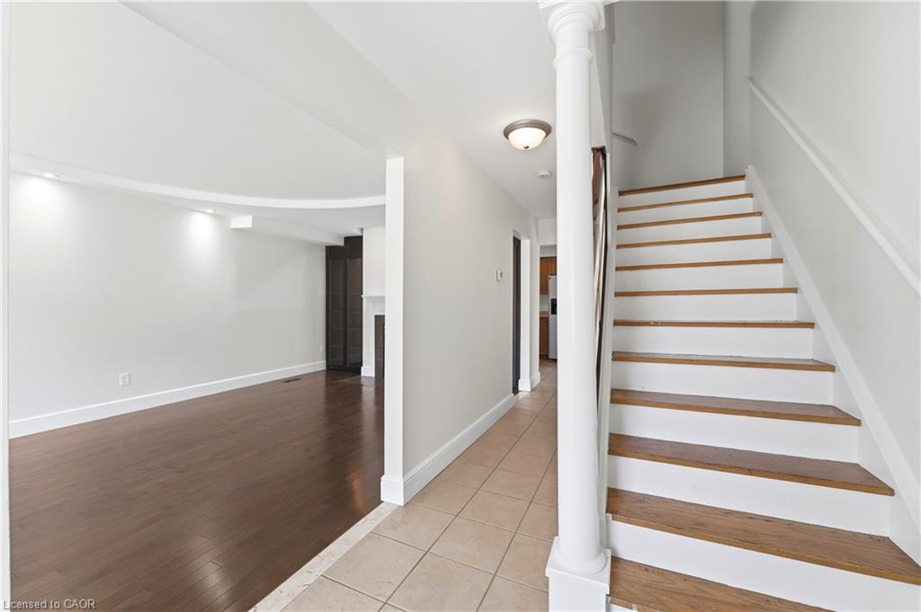 23 Heatherdale Place Property Photo 5