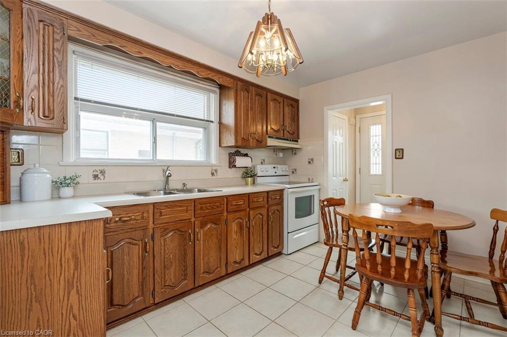139 Vodden Street E Property Photo 12