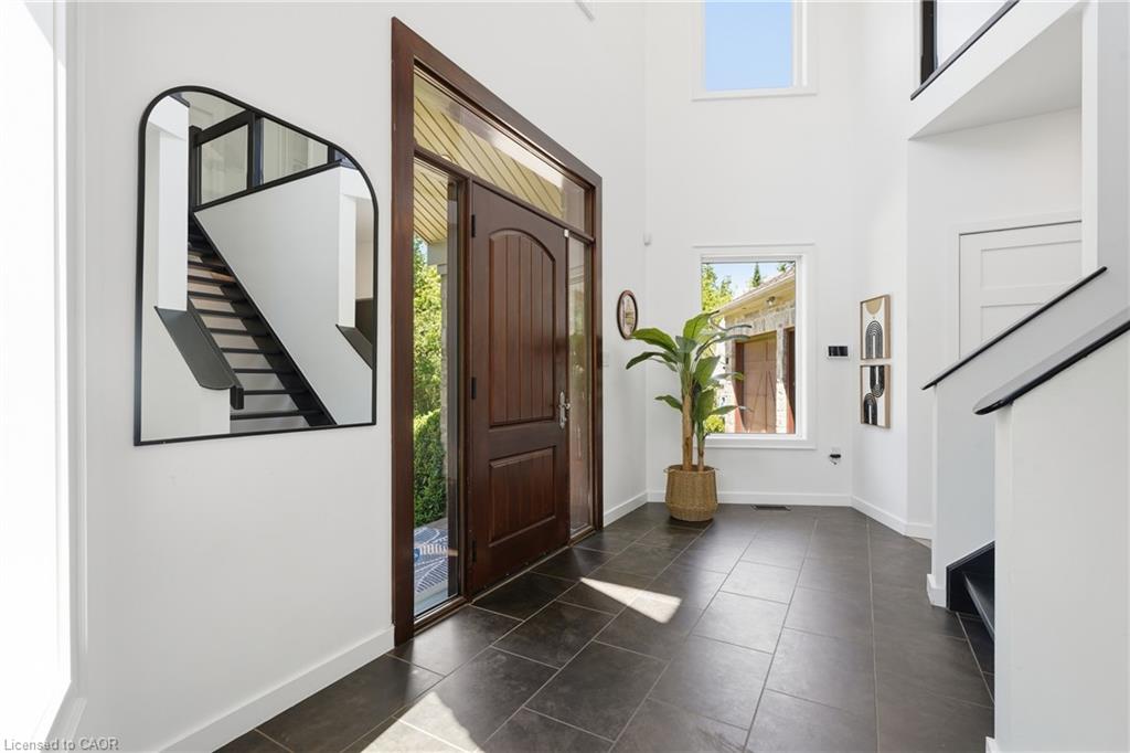 5779 Third Line Property Photo 13