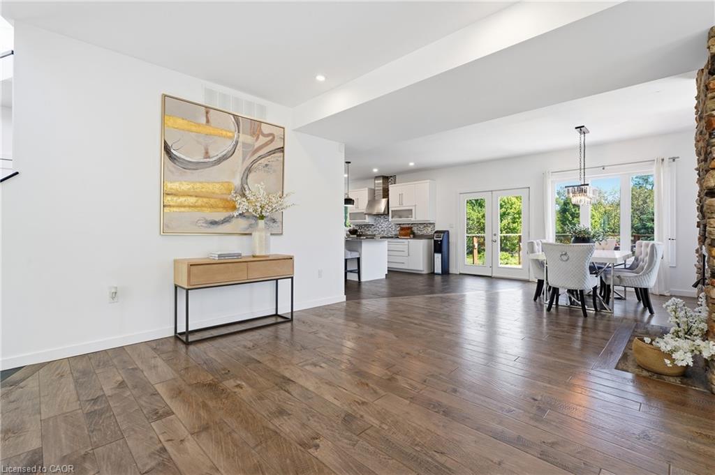 5779 Third Line Property Photo 15