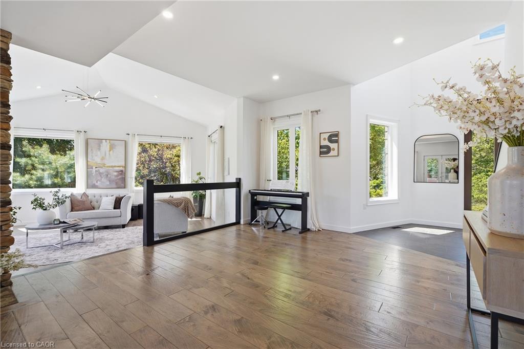 5779 Third Line Property Photo 16