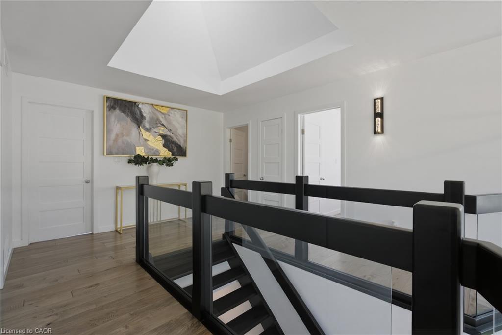 5779 Third Line Property Photo 22