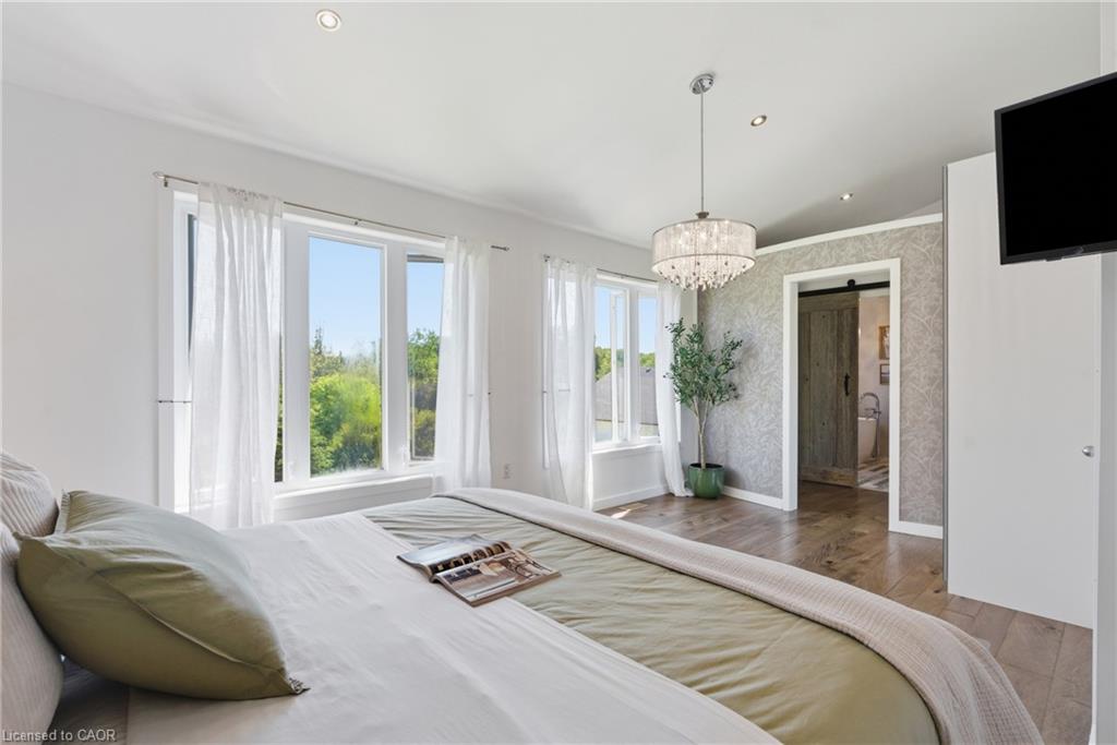 5779 Third Line Property Photo 24