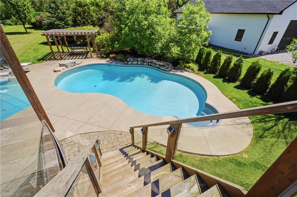 5779 Third Line Property Photo 32