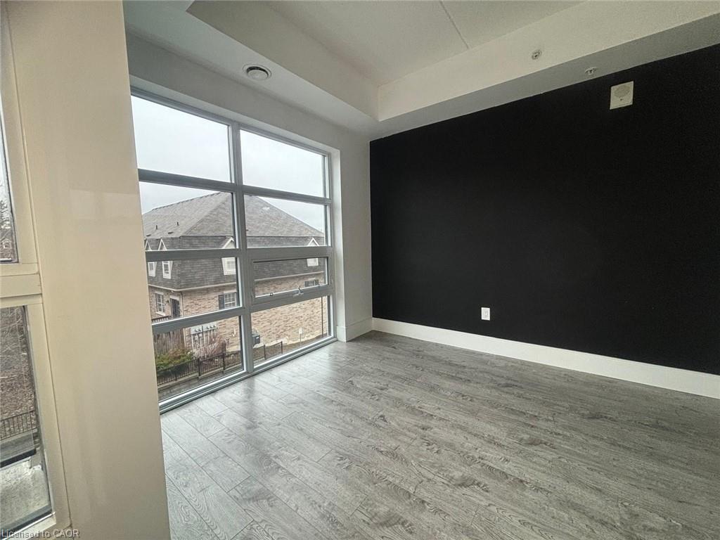 312-15 Prince Albert Boulevard Property Photo 11