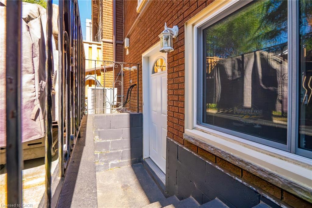 31-23 Watsons Lane Property Photo 34