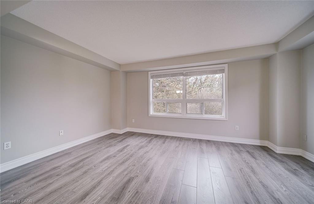 19-2300 Brays Lane Property Photo 13